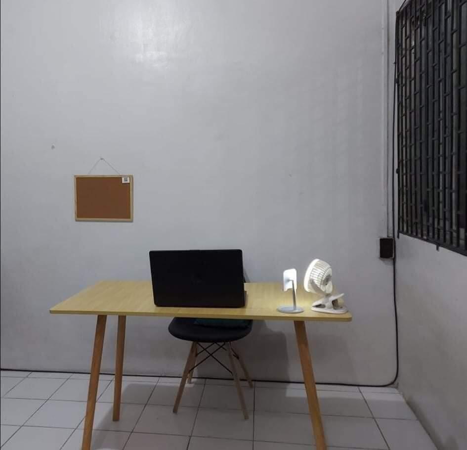 Scandi Table (Category: Tables & Sets) located in Manila. Submitted by saguittarian06 (Listing ID 1100818262, Image 3). Description: Scandi Table size: 80x50x73cm₱800 120x6073cm₱1100 Wullnut only.