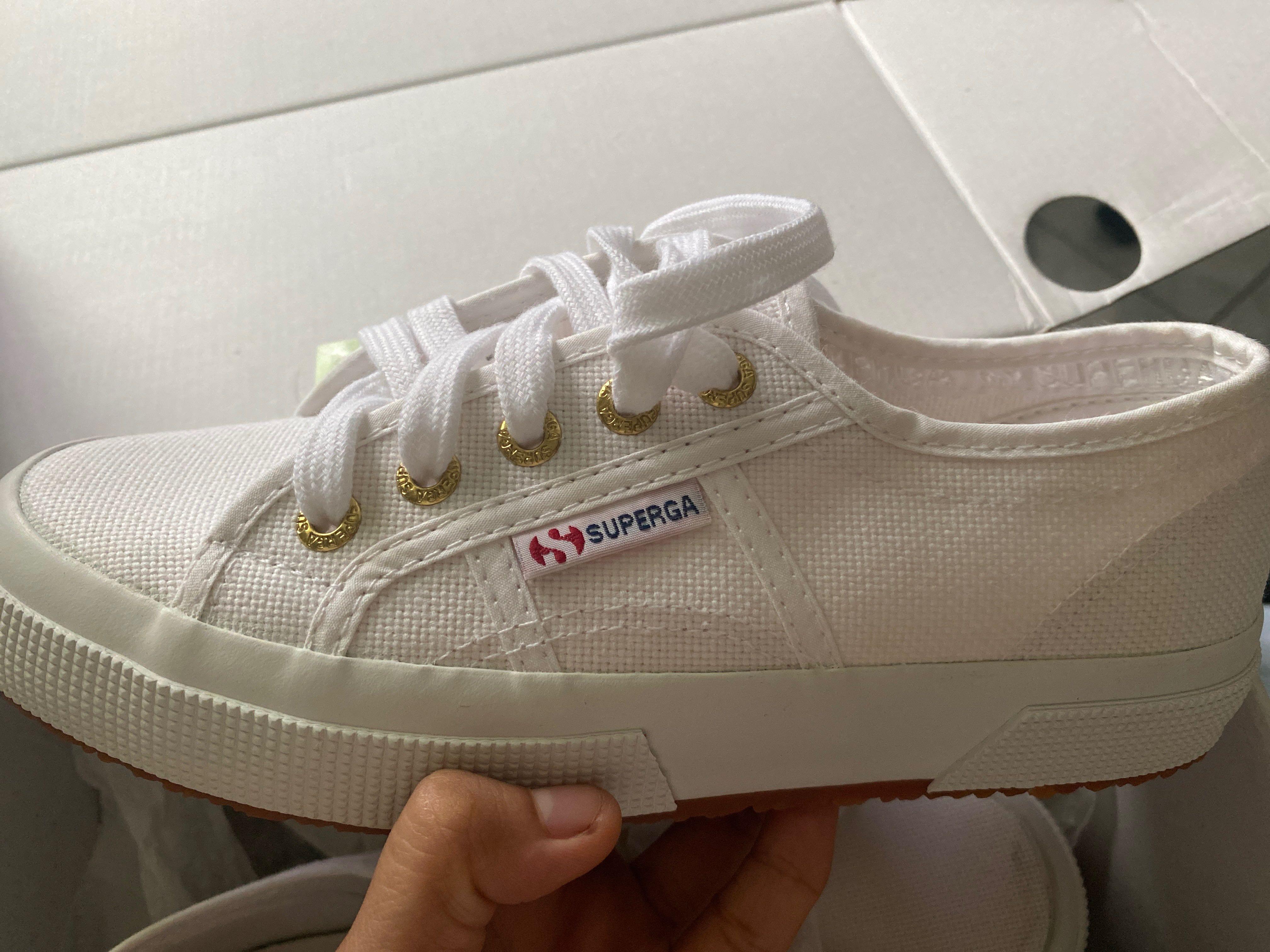 superga white size 5