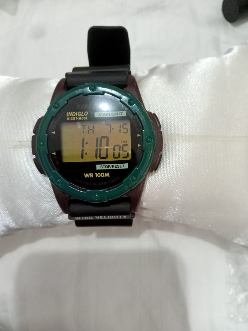 Timex expedition on sale night mode