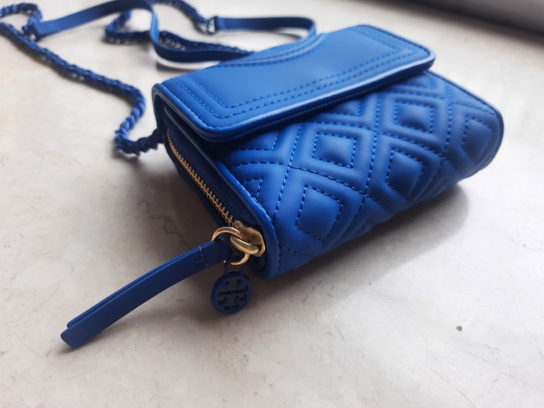 fleming matte mini chain wallet