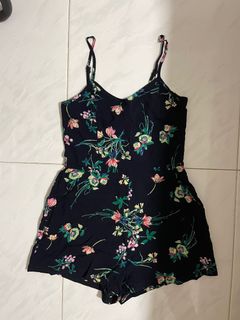 (Category: ) located in . Submitted by shopitscheap (Listing ID 1100876822, Image 1). Description: .