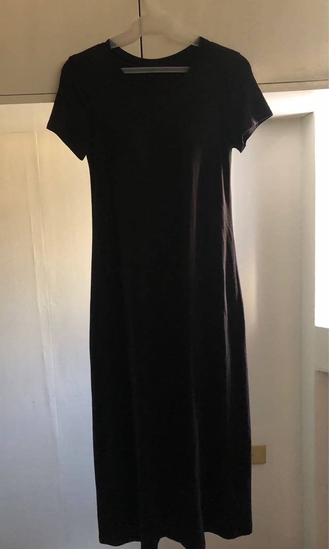 uniqlo black dress