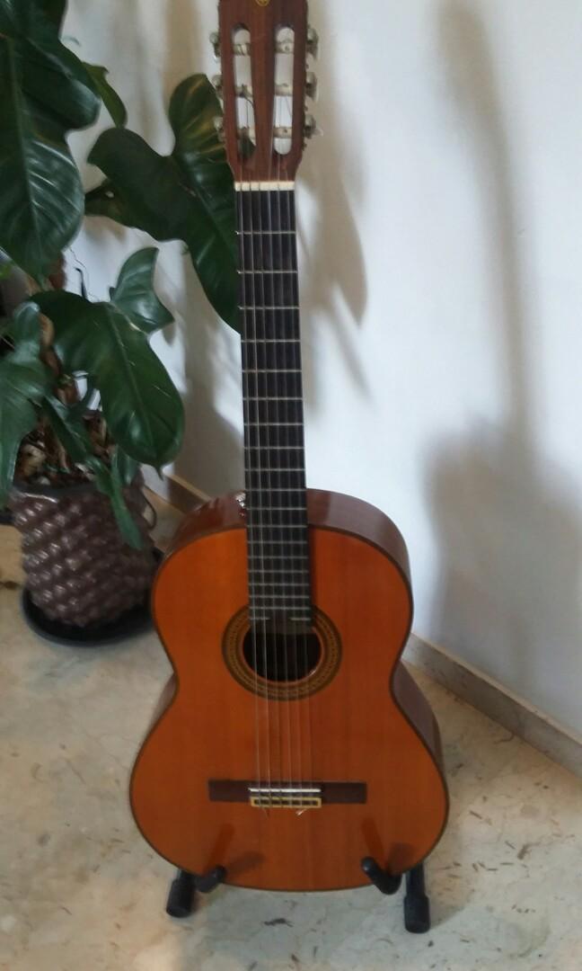 Yamaha classical Guitar. made in China, Hobbies & Toys, Music & Media