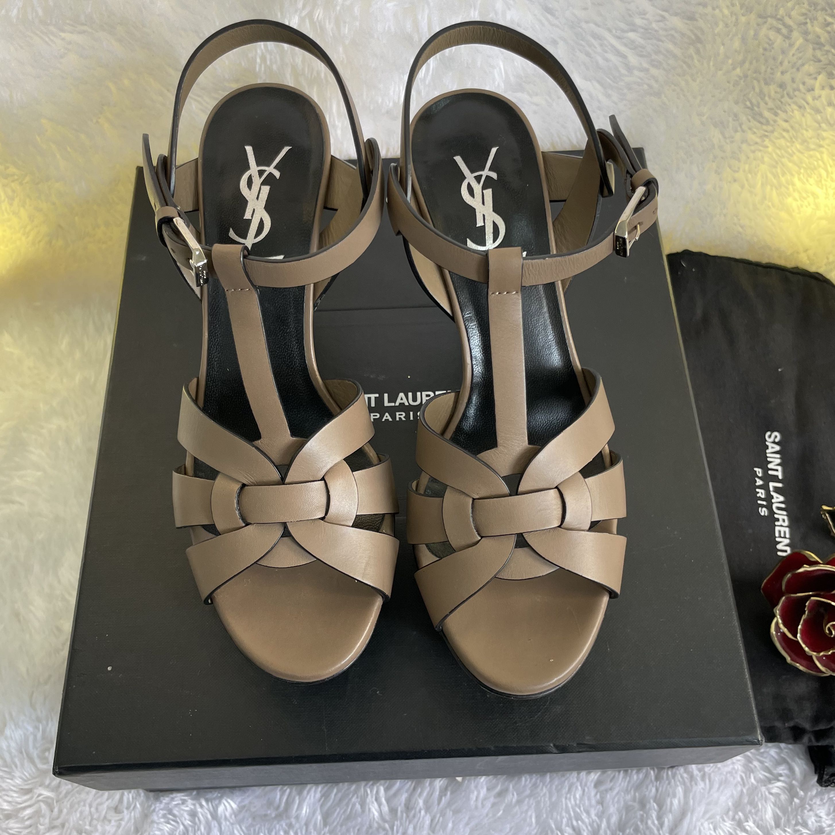 Ysl tribute mid heel hotsell