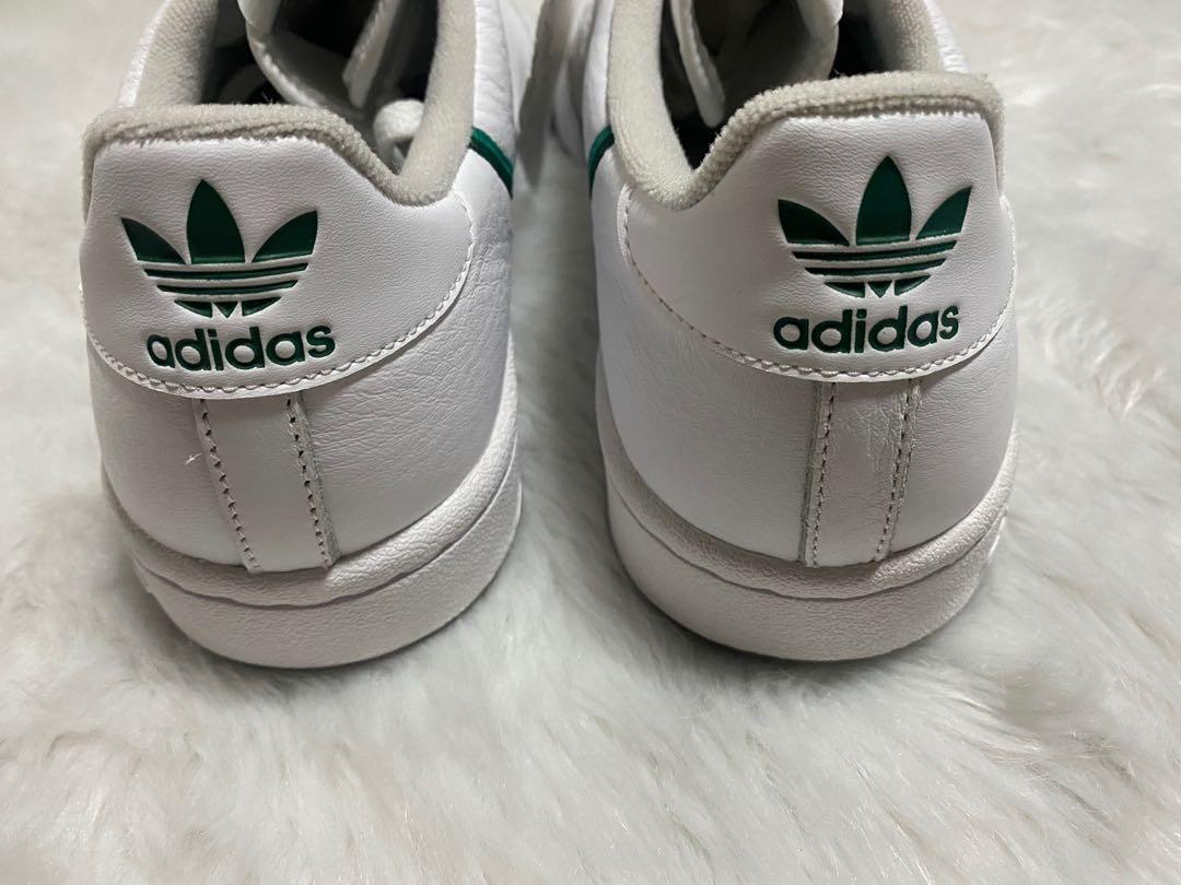 Adidas Continental 80 Green (Category: Sneakers) located in San Juan City. Submitted by divch (Listing ID 1101204951, Image 3). Description: Brand new authentic Adidas Continental for sale. With tag intact but no box already since I transferred my shoes in my shoe closet already. Size US 9 / UK 8.5 RFS: decluttering Retails for 5k, slightly negotiable Grab / Lalamove c/o buyer .