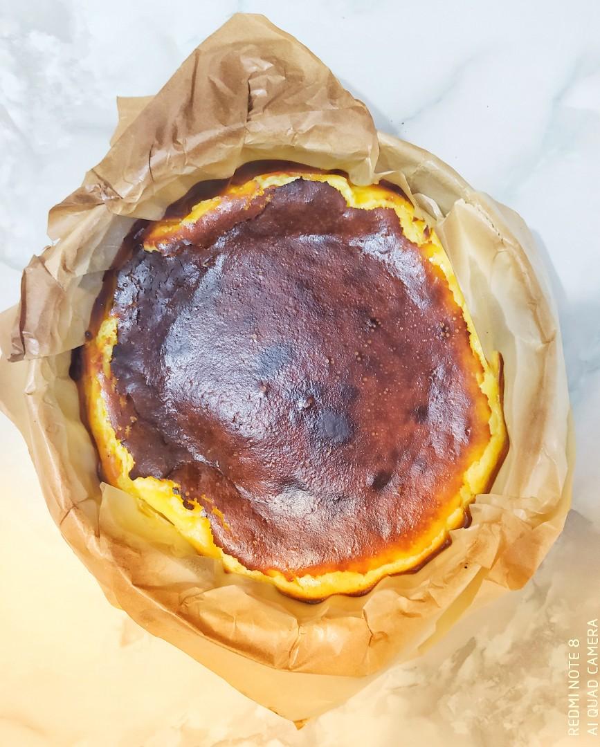 Basque Burnt Cheesecake (Category: Homemade Bakes) located in Mandaluyong City. Submitted by ichbinmitvhie (Listing ID 1101202483, Image 2). Description: .