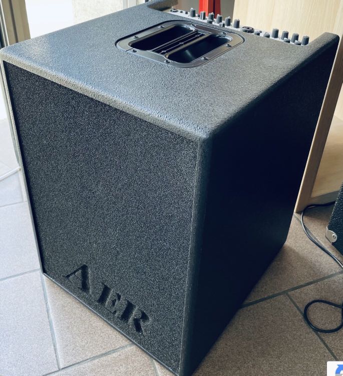 Bass guitar amp AER Basic Performer 2, Hobbies & Toys, Music & Media