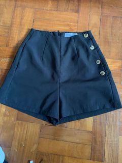 (Category: ) located in . Submitted by fundforme (Listing ID 1101101448, Image 1). Description: .