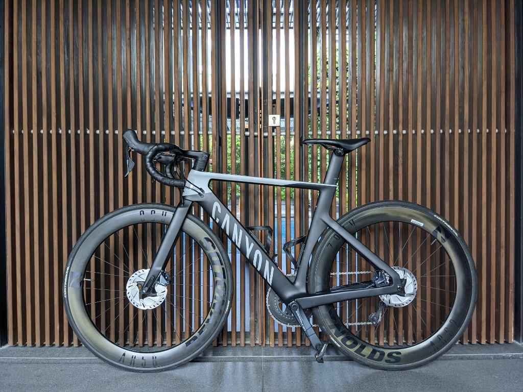 Canyon aeroad cf sl 8.0 di2 disc on sale
