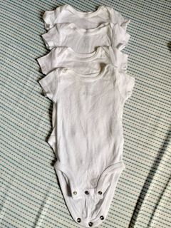 (Category: ) located in . Submitted by cchloepreloved (Listing ID 1101018067, Image 1). Description: .