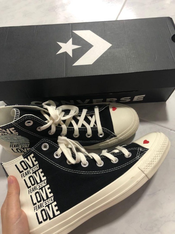 Converse chuck taylor all star hi love fearlessly heart trainers Clearance