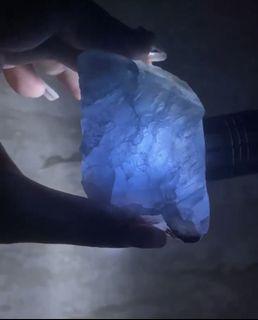 Deep sea blue fluorite raw 蓝萤石
