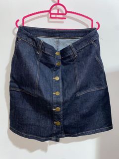 (Category: ) located in . Submitted by dellpreloved95 (Listing ID 1101180990, Image 1). Description: .