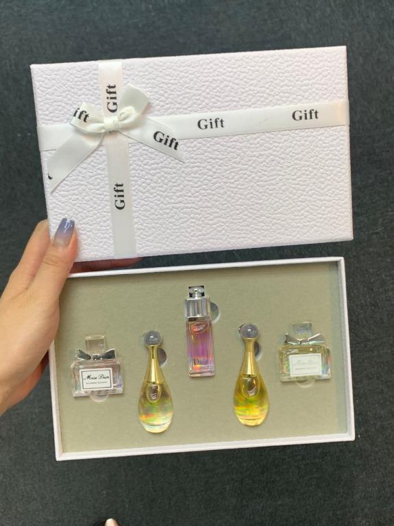 DIOR 5IN1 GIFT SET PERFUME
