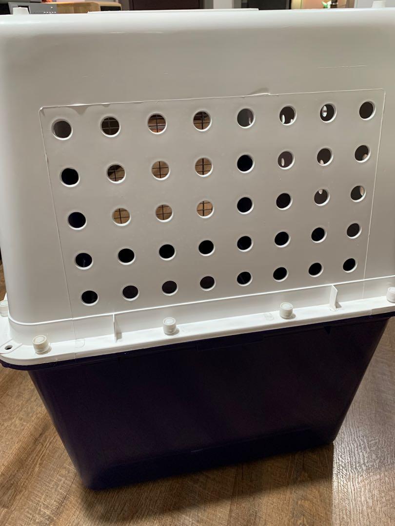 Dog Crate XL IATA approved, Pet Supplies, Homes & Other Pet Accessories
