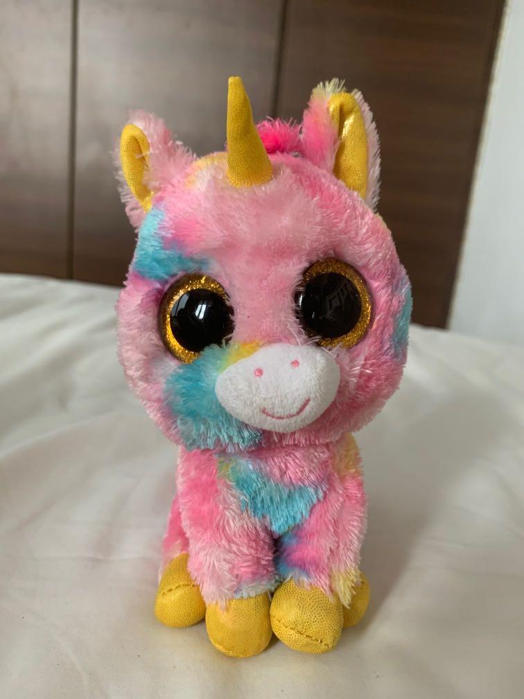 Fantasia Unicorn Beanie Boo, Hobbies