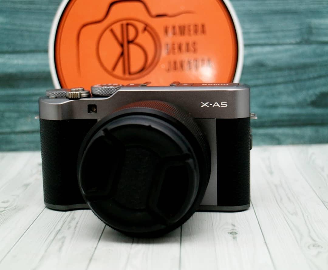 Fujifilm xa Fullset bonus memory, Fotografi di Carousell