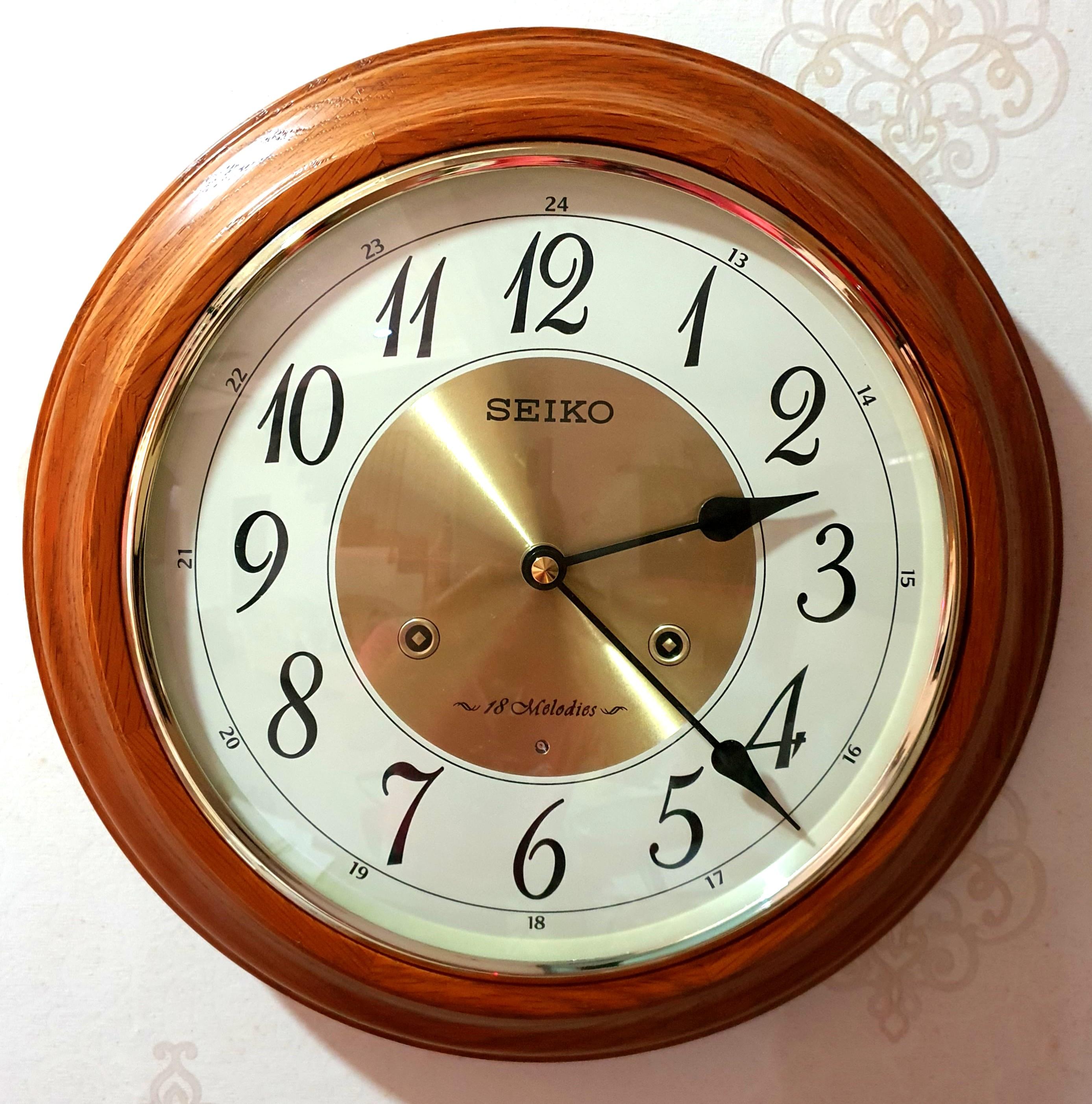 Vintage SEIKO hourly chime wooden wall clock, Furniture & Home Living, Home  Decor, Clocks on Carousell