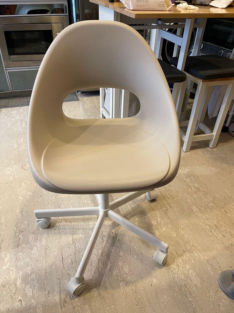 Giving away - chair & computer table, Furniture & Home Living ...