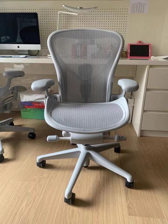 Herman Miller Aeron Chair Mineral atelieryuwa.ciao.jp
