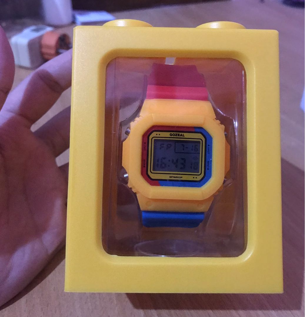 Jam Tangan LEGO, Antik, Jam & Perhiasan di Carousell