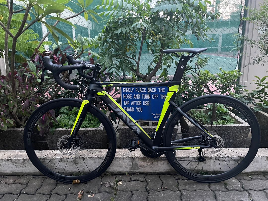 JAVA SILURO 2 Disc aero roadbike 2021 WITH CARBON FORK new version, Sports Equipment, Bicycles 