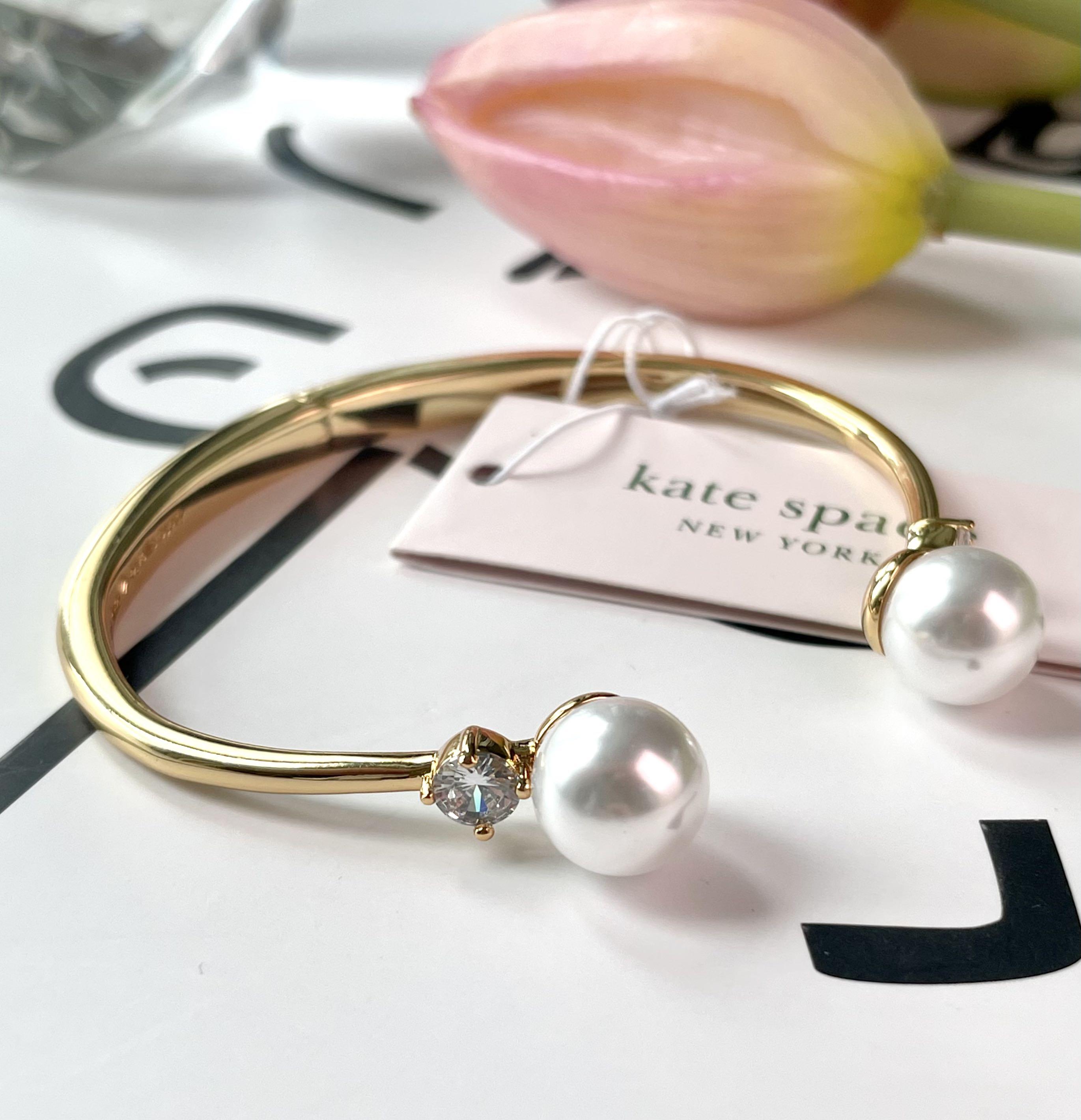 Kate Spade ♠️ Pearls of Wisdom Open Hinged Cuff Bracelet, Women's Fashion,  Jewelry & Organisers, Body Jewelry on Carousell