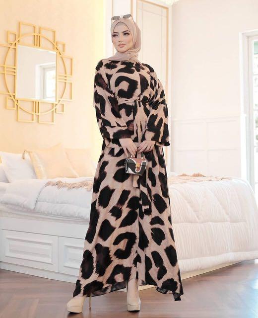 Leopard Abaya