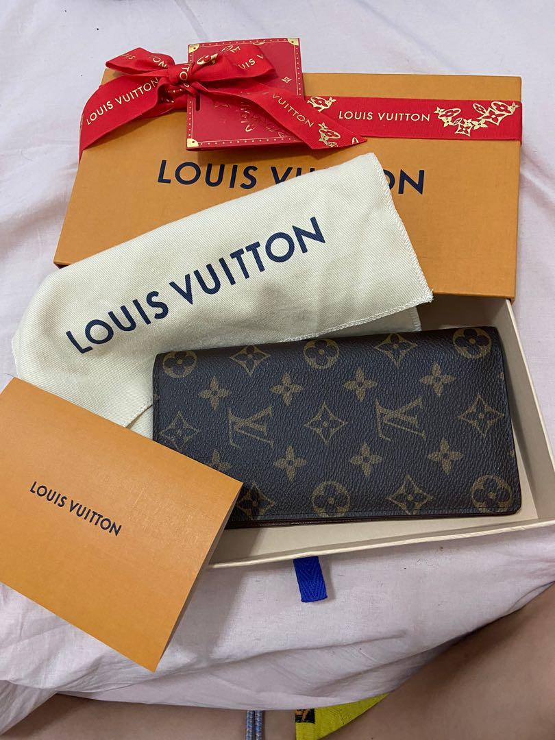 Shop Louis Vuitton MONOGRAM 2022 SS Brazza wallet (M66540) by