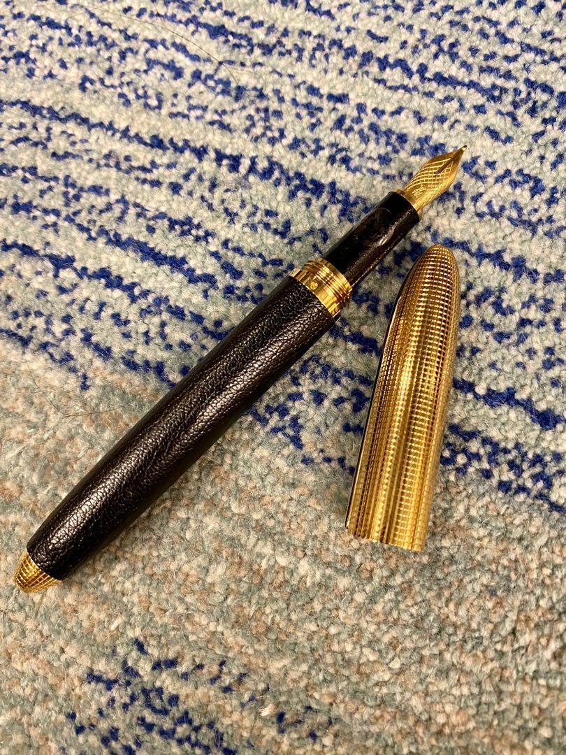 Louis Vuitton Doc Black Leather And Gold Fountain Pen | Medium Nib