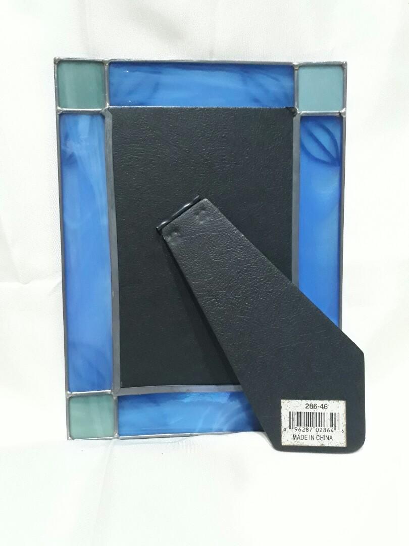 Malden International Design Handmade Art Glass 4” X 6” Photo Frame