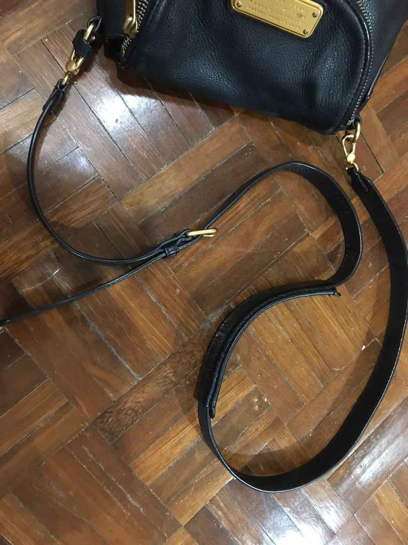 marc jacobs mini natasha leather crossbody bag, Women's Fashion, Bags