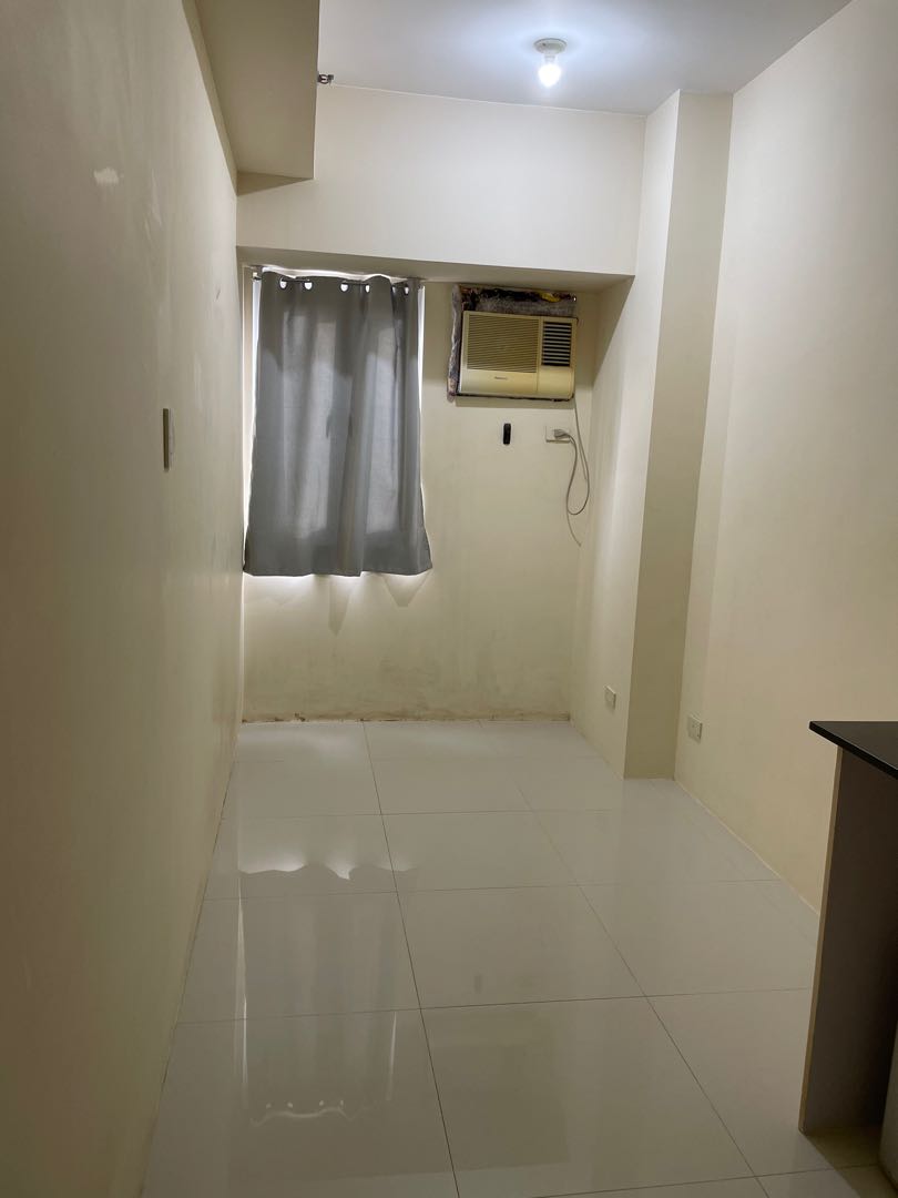 (Category: ) located in . Submitted by iska99 (Listing ID 1101098288, Image 1). Description: .