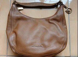 (Category: ) located in . Submitted by graceycollections (Listing ID 1101141611, Image 1). Description: .