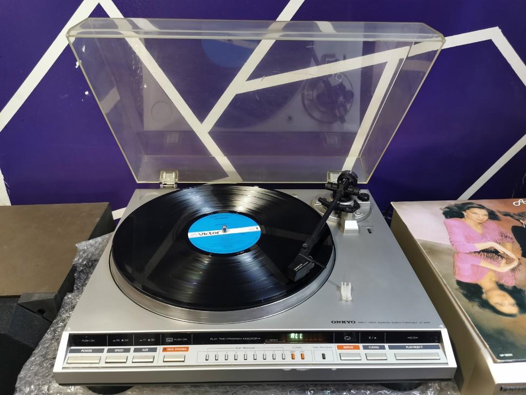Onkyo cp-990r turntable (Category: Other Audio Equipment) located in Caloocan City. Submitted by Lan_cab (Listing ID 1101167710, Image 2). Description: Onkyo CP-990R Direct drive Manual operation nalang di na gumagana automatic. Orig headshell, orig cart & stylus Made in japan Ac100v P4,800 Issue: full manual operation nalang.. No automatic.. Meaning manual play and manual stop na po sya..