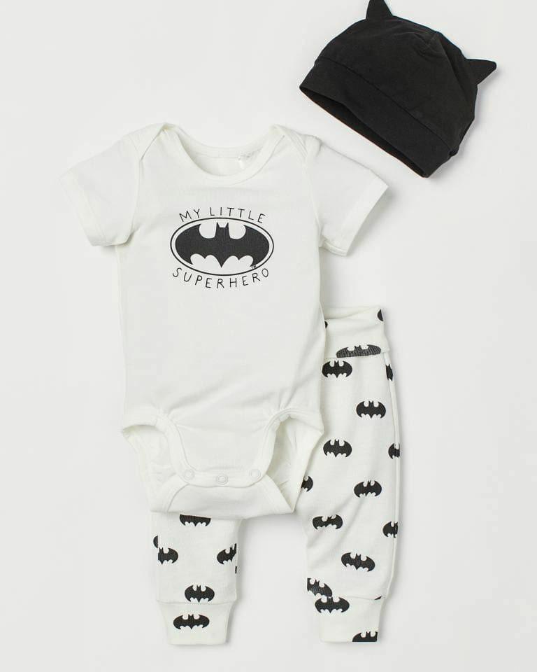 Original H\u0026M X DC Batman Baby 3 Pack / Set 3 Pcs Bodysuit (Jumper), Topi,  Celana Panjang Anak Bayi Laki-Laki Baby Boy Kids #antibosan, Bayi \u0026 Anak,  Baju Bayi di Carousell
