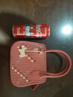 (Category: ) located in . Submitted by amelia2018 (Listing ID 1101126879, Image 1). Description: .