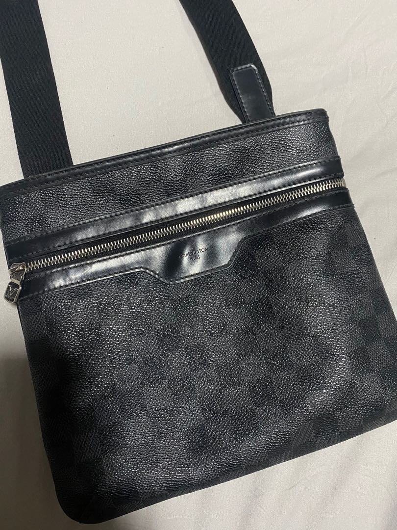 Louis Vuitton Damier Graphite Thomas Men's Bag at Jill's Consignment