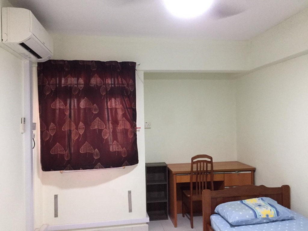 Room for rent Jurong East, Property, Rentals, HDB on Carousell