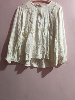 (Category: ) located in . Submitted by shopwithzaa (Listing ID 1101180745, Image 1). Description: .