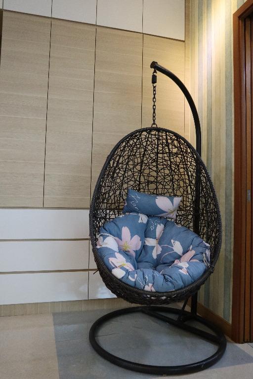 Egg shaped best sale swing chair price