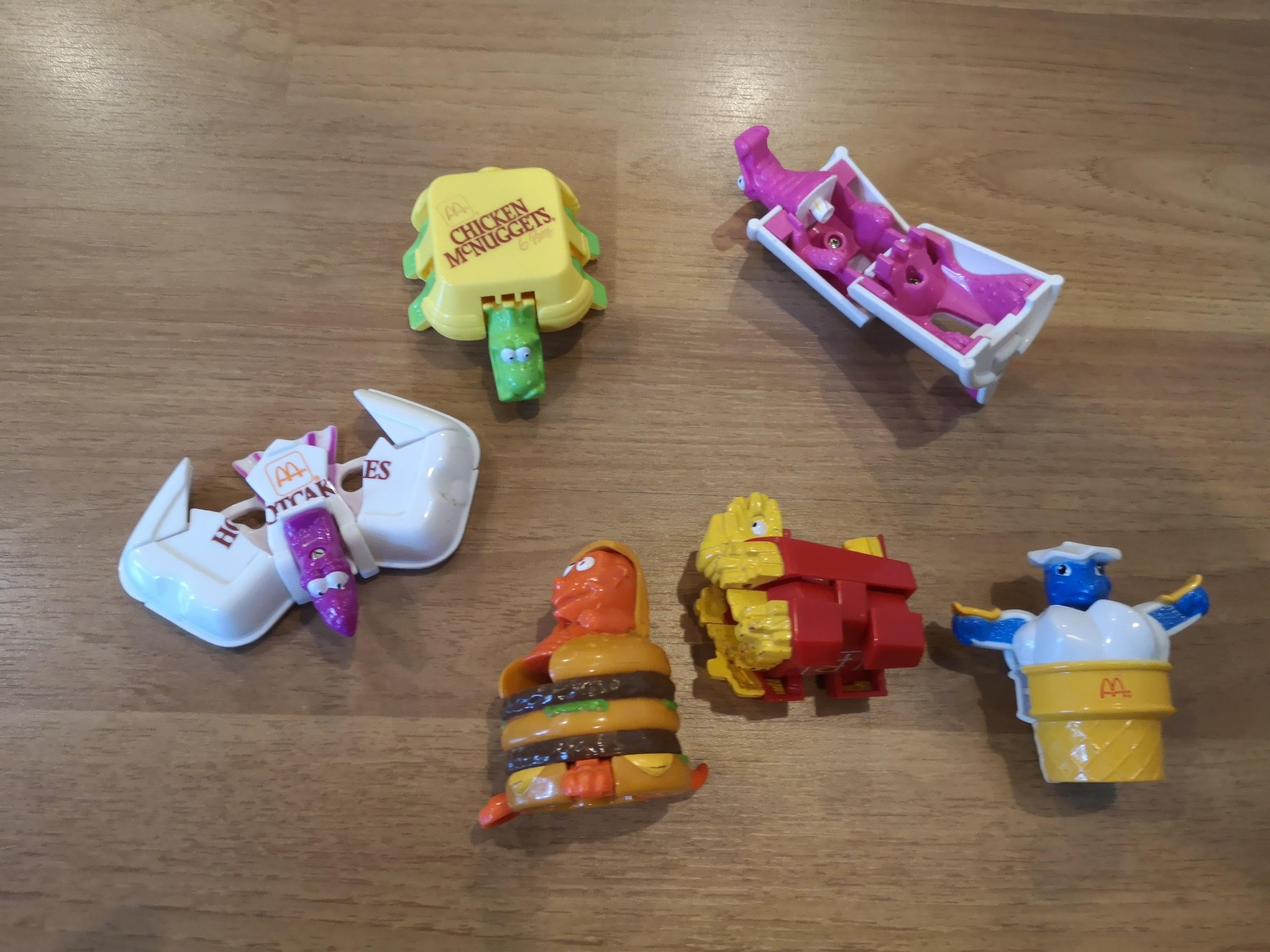 VIintage McDONALDs CHANGEABLES Robots Transformers HAPPY MEAL LOTS McDino 1990 