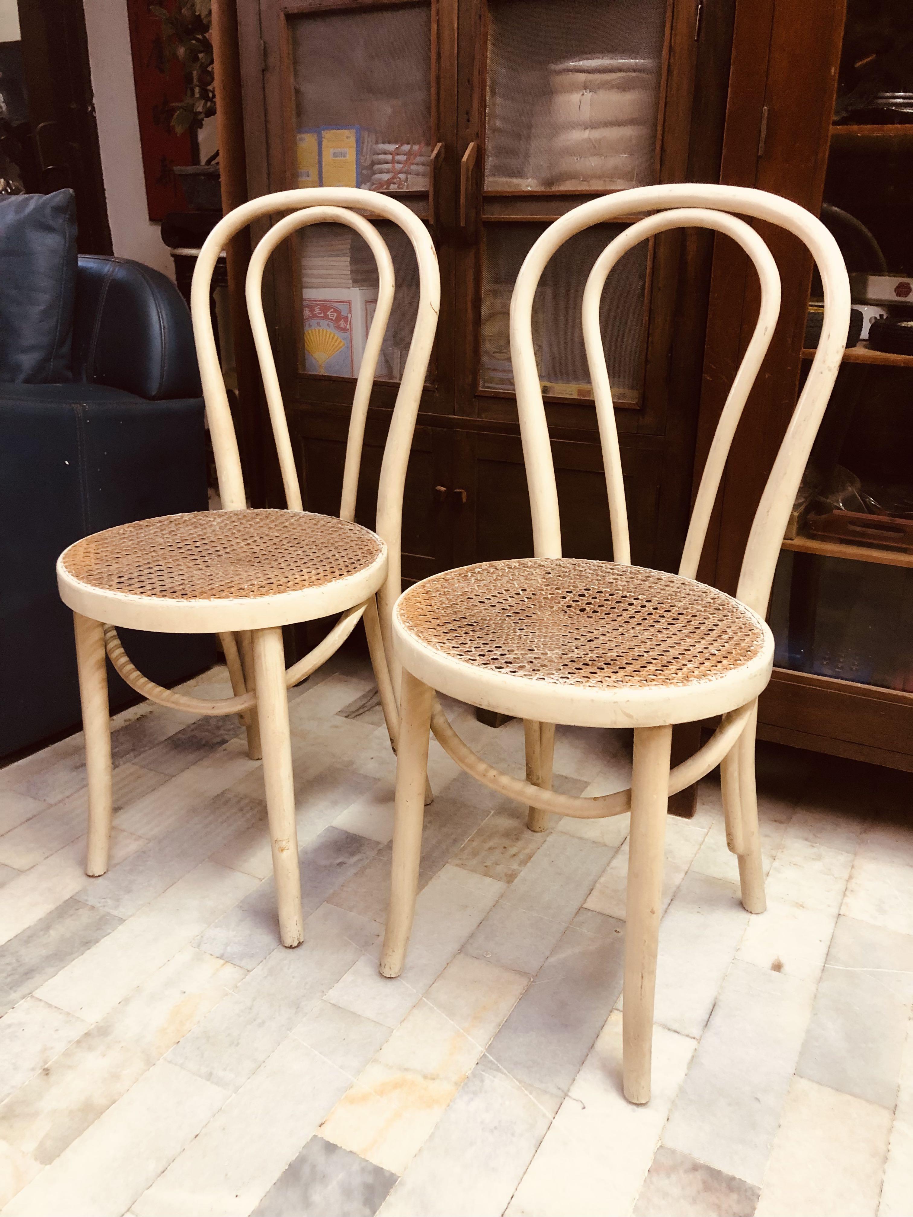 Preloved bentwood clearance chairs