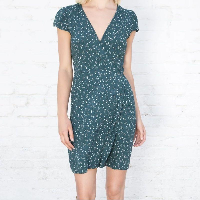 Brandy melville robbie dress green best sale