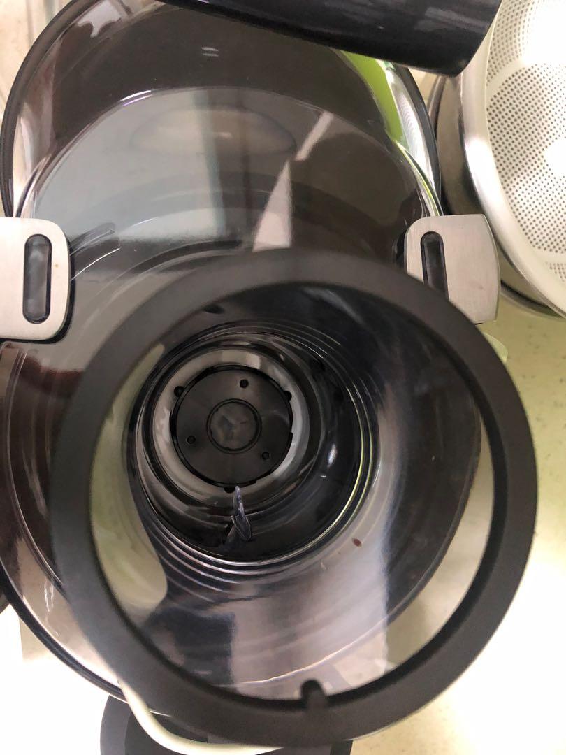 Bosch CNCJ03 juicer, TV & Home Appliances, Kitchen Appliances, Juicers ...