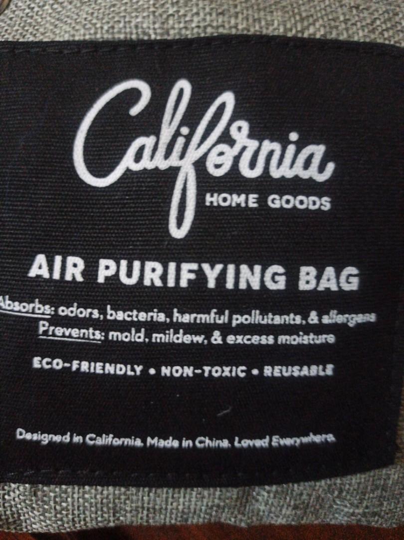 California Air Purifying Bag (Sealed) (Category: Fragrance & Deodorants) located in Paranaque City. Submitted by gnob28 (Listing ID 1101351383, Image 3). Description: California Air Purifying Bags ** contains 4 x 200g Purifying Bags.