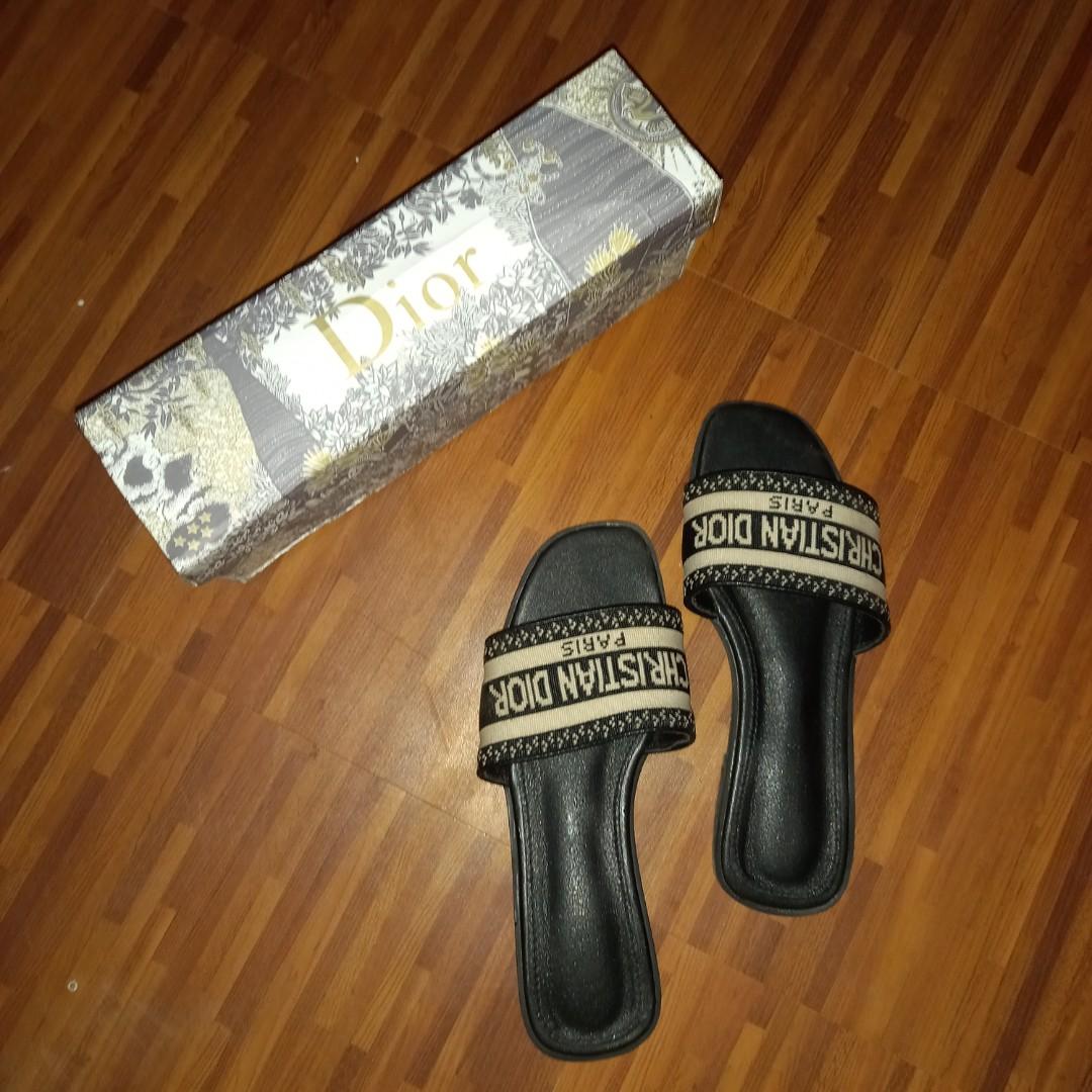 dior sandals used