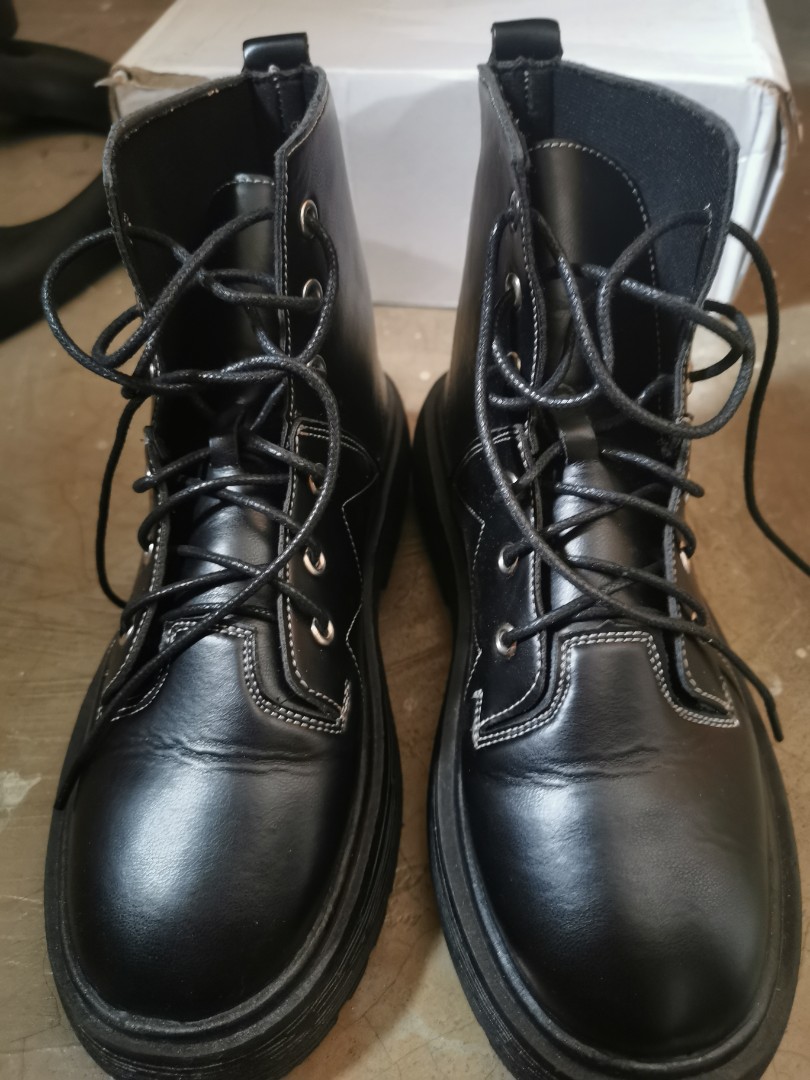 Y2k platform combat boots black, Women's Fashion, Footwear, Boots on ...