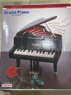 Grand Piano Electronic