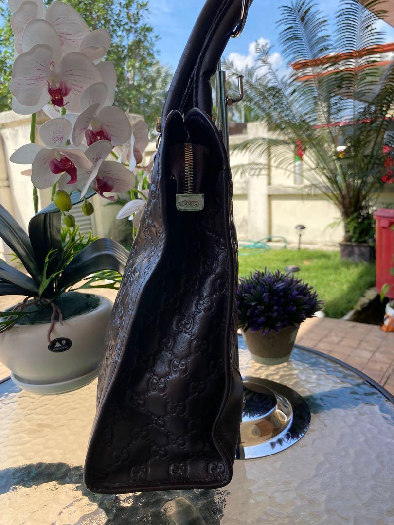 Used black gucci purse sales
